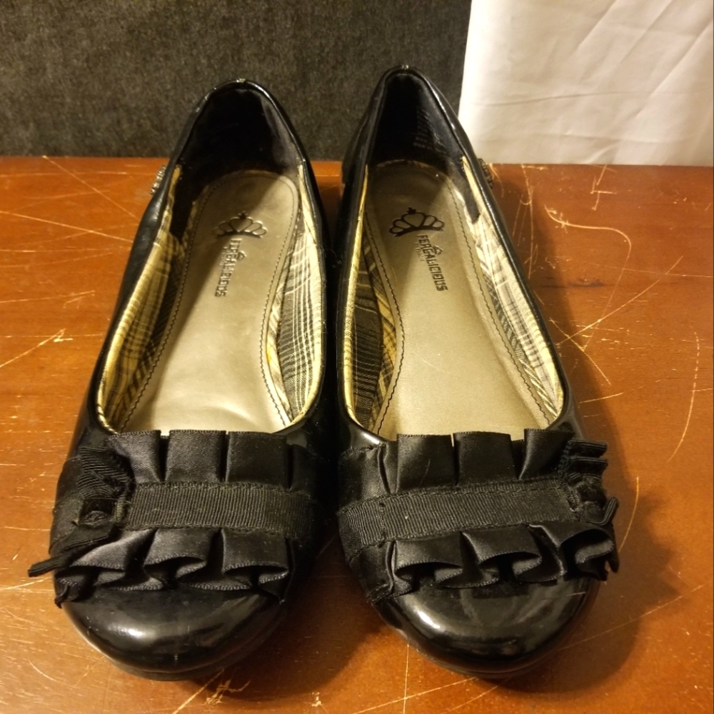 Fergalicious by Fergie Dress Black Shoes Size 8M